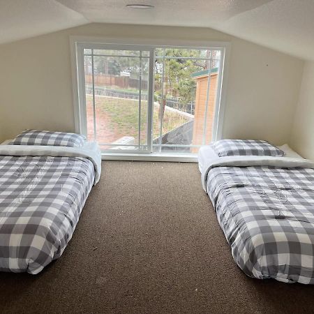 Cedar Tiny Home Уудланд Парк Екстериор снимка